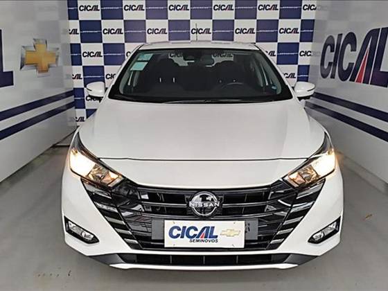 NISSAN VERSA 1.6 16V FLEX ADVANCE XTRONIC NISSAN VERSA 1.6 16V FLEX ADVANCE XTRONIC